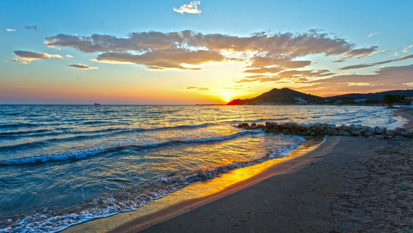 Alykes and Alykanas Beaches